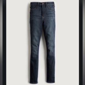 Brand Mew with tag Hollister High-rise blue skinny jeans 26 Regular